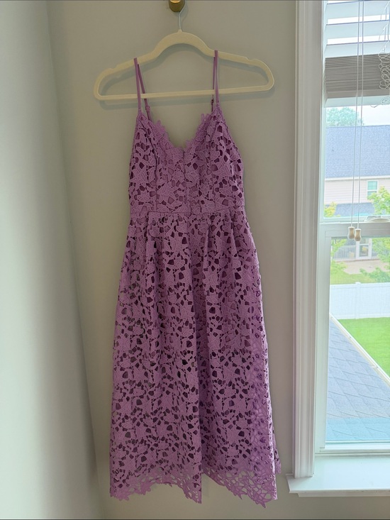 Astr Dresses & Skirts - ASTR Lavender Lace Midi Dress with Spaghetti Straps